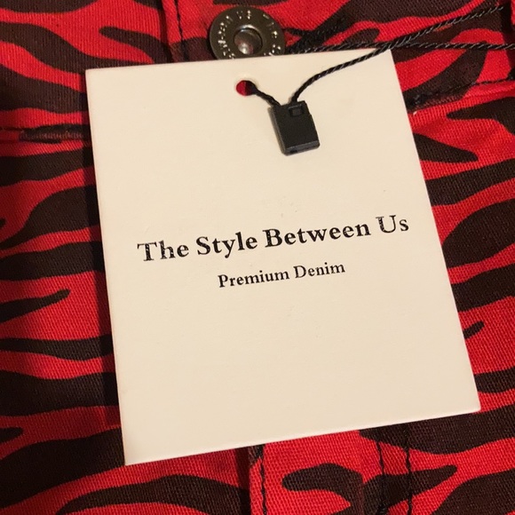 NWT PREMIUM DENIM SKIRT SIZE LARGE - Picture 8 of 8